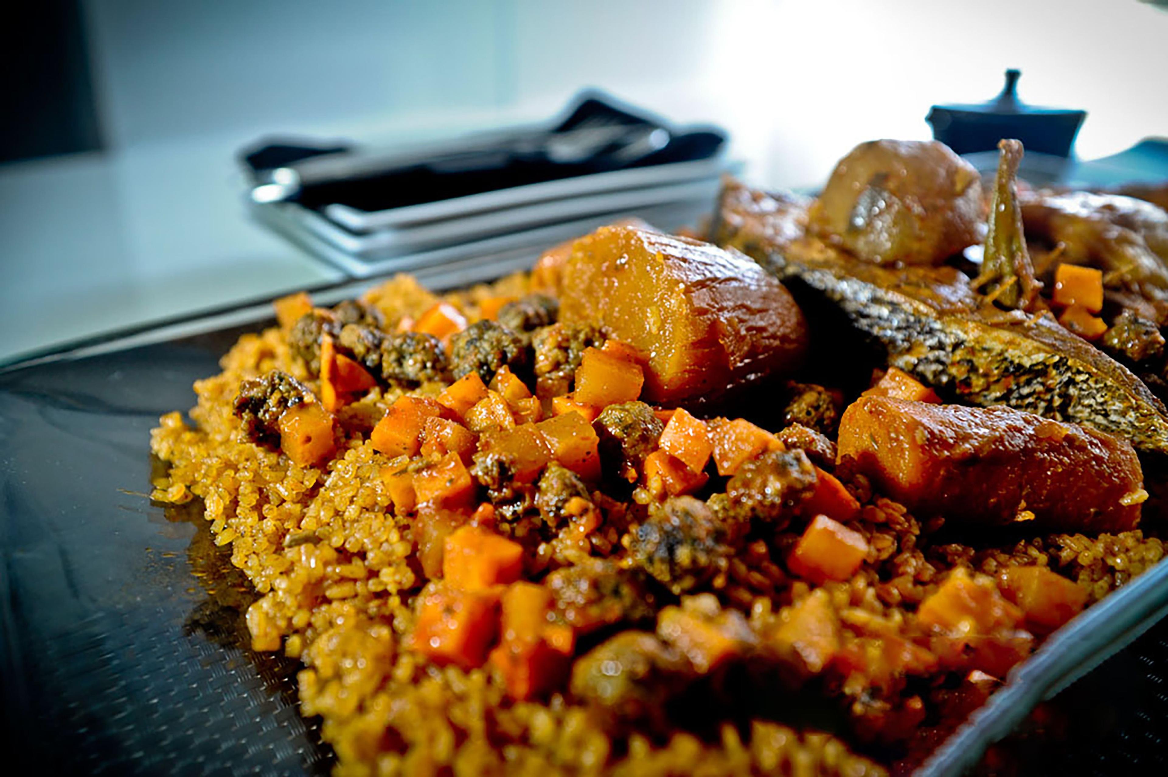 Tiep Bou Dien sénégalais: ragout de riz légumes et poisson image
